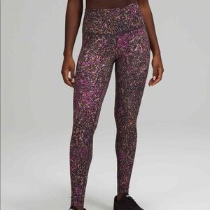 Lululemon Wunder Train High Rise Tight